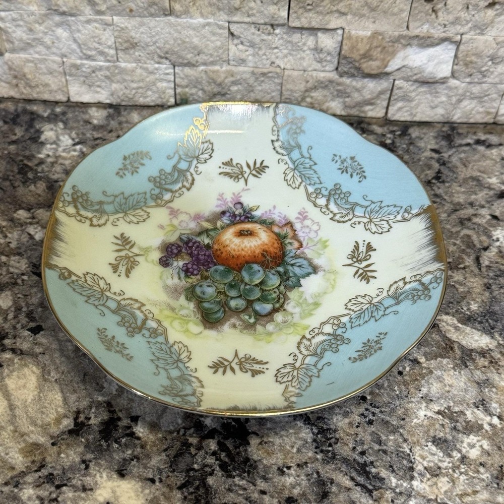 Vintage Lusterware 1940s L M Royal Halsey Very Fine‎ Bone China Saucer